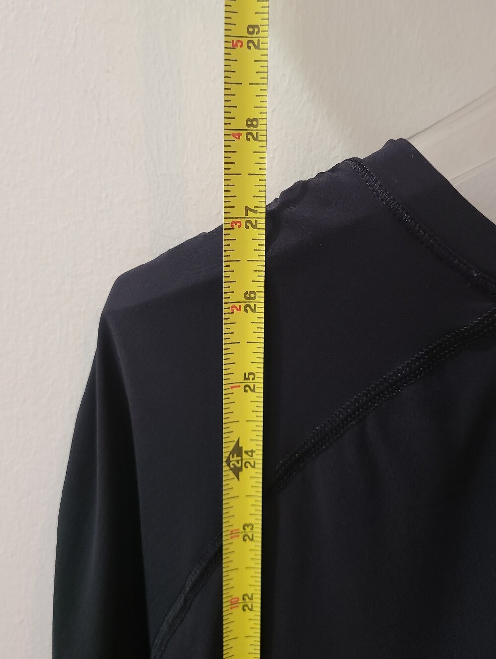 Lululemon Black Sea-Me Run Long Sleeve Layered Crop Top Sz 10 - Picture 12 of 13